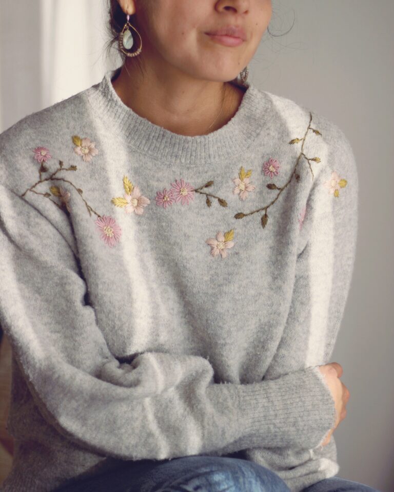 DIY Flower Embroidery on Knit Sweater - FioreLila shop